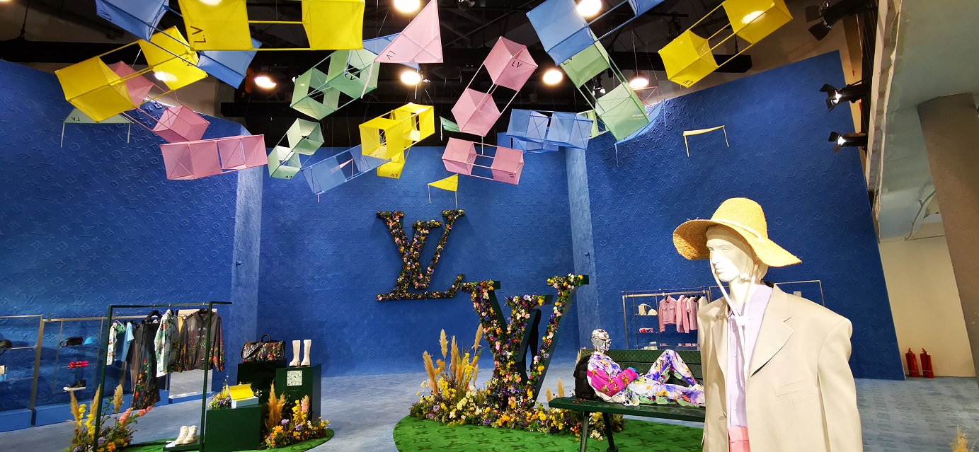 Louis Vuitton2020春夏系列快閃店（北京），在三里屯太古里紅館耀眼登陸！