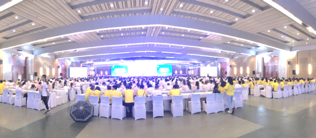 中國醫(yī)療保健與健康食療大會(huì)